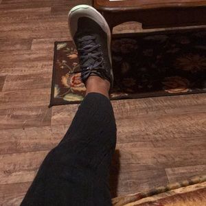 Meet your Posher, Cynthia